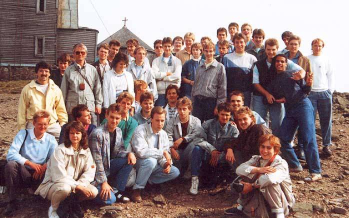 Die naturwissenschaftlichen Leistungskurse auf der Schneekoppe im September 1987
